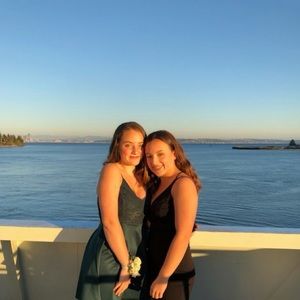 Meet your Posher, Charlotte